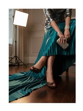 Stuart Weitzman ❤︎ Metallic Silk Peep Toe Slingback Heeled Sandals ❤︎ Chocolate